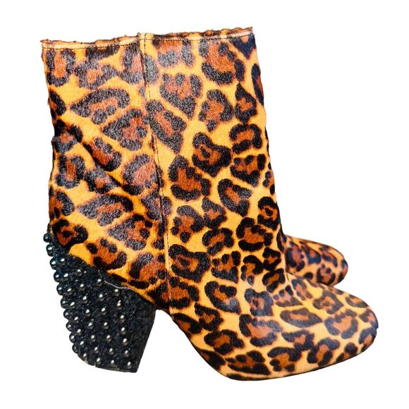 Jessica Simpson Leopard Wexton Studded Block-Heel Booties Size 6 - Picture 2 of 14